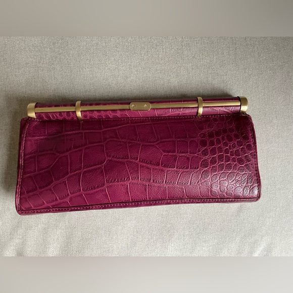 BCBG MaxAzria Clutch with Lock. Leather. - Picture 2 of 4